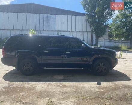 Чорний Шевроле Субурбан, об'ємом двигуна 5.3 л та пробігом 230 тис. км за 16500 $, фото 4 на Automoto.ua