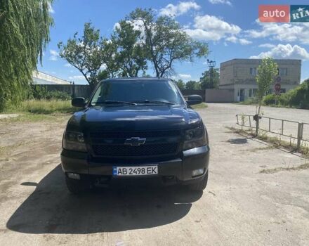 Чорний Шевроле Субурбан, об'ємом двигуна 5.3 л та пробігом 230 тис. км за 16500 $, фото 2 на Automoto.ua