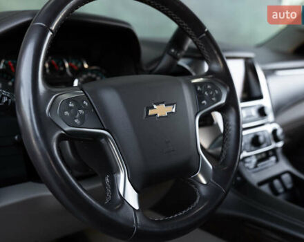 Черный Шевроле Субурбан, объемом двигателя 5.33 л и пробегом 153 тыс. км за 33000 $, фото 18 на Automoto.ua