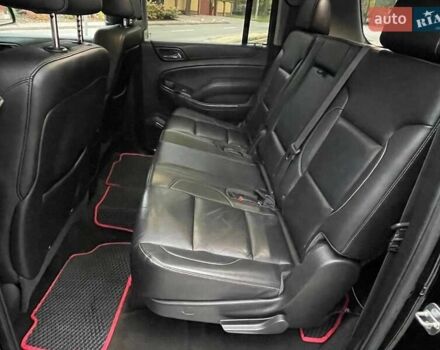 Черный Шевроле Субурбан, объемом двигателя 5.33 л и пробегом 143 тыс. км за 25000 $, фото 11 на Automoto.ua