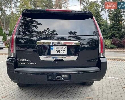 Черный Шевроле Субурбан, объемом двигателя 5.33 л и пробегом 143 тыс. км за 25000 $, фото 4 на Automoto.ua
