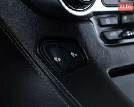 Черный Шевроле Субурбан, объемом двигателя 5.33 л и пробегом 153 тыс. км за 33000 $, фото 21 на Automoto.ua