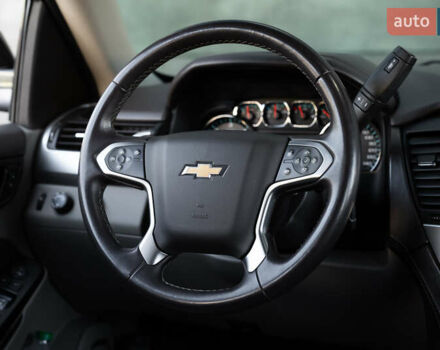 Черный Шевроле Субурбан, объемом двигателя 5.33 л и пробегом 153 тыс. км за 33000 $, фото 12 на Automoto.ua