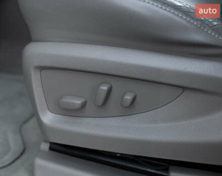 Черный Шевроле Субурбан, объемом двигателя 5.33 л и пробегом 153 тыс. км за 33000 $, фото 19 на Automoto.ua