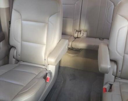 Черный Шевроле Субурбан, объемом двигателя 5.3 л и пробегом 157 тыс. км за 42000 $, фото 7 на Automoto.ua