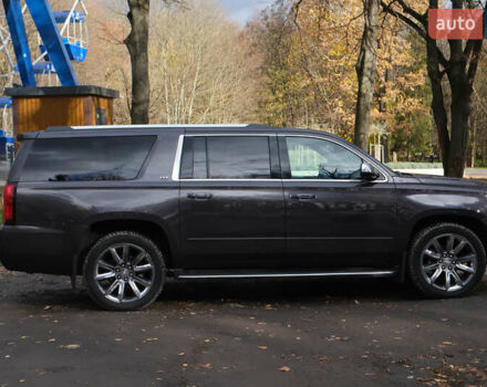 Коричневий Шевроле Субурбан, об'ємом двигуна 5.33 л та пробігом 240 тис. км за 35000 $, фото 4 на Automoto.ua