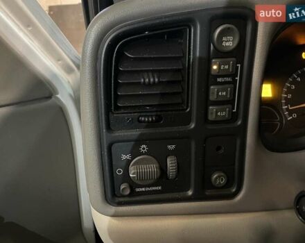 Шевроле Субурбан, об'ємом двигуна 0 л та пробігом 171 тис. км за 7000 $, фото 4 на Automoto.ua