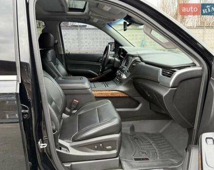 Шевроле Субурбан 2016 в Киеве на Automoto.ua Шевроле Субурбан, объемом двигателя 5.33 л и пробегом 180 тыс. км за 33999 $, фото 29 на Automoto.ua