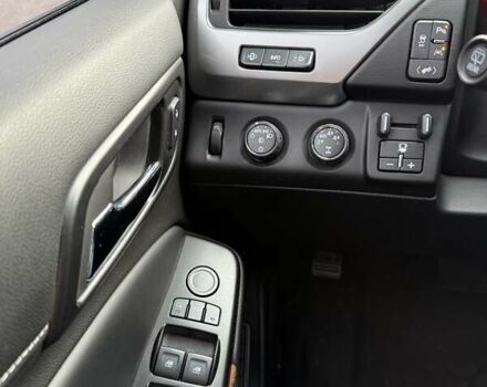 Шевроле Субурбан 2016 в Киеве на Automoto.ua Шевроле Субурбан, объемом двигателя 5.33 л и пробегом 180 тыс. км за 33999 $, фото 18 на Automoto.ua