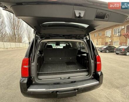 Шевроле Субурбан 2016 в Киеве на Automoto.ua Шевроле Субурбан, объемом двигателя 5.33 л и пробегом 180 тыс. км за 33999 $, фото 24 на Automoto.ua