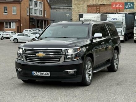 Шевроле Субурбан, об'ємом двигуна 5.33 л та пробігом 180 тис. км за 33999 $, фото 1 на Automoto.ua