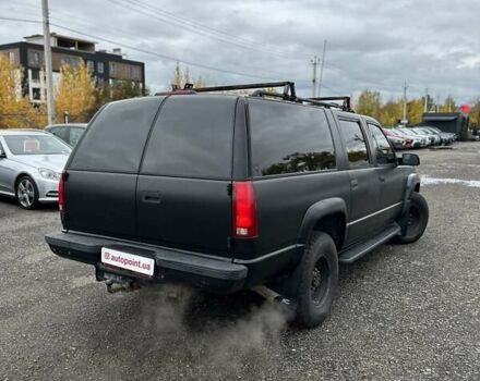 Серый Шевроле Субурбан, объемом двигателя 7.45 л и пробегом 565 тыс. км за 12000 $, фото 7 на Automoto.ua