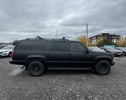 Серый Шевроле Субурбан, объемом двигателя 7.45 л и пробегом 565 тыс. км за 12000 $, фото 4 на Automoto.ua