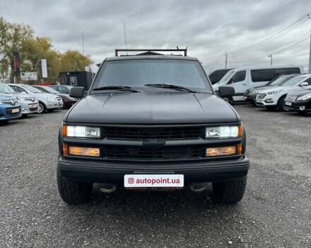 Серый Шевроле Субурбан, объемом двигателя 7.45 л и пробегом 565 тыс. км за 12000 $, фото 1 на Automoto.ua