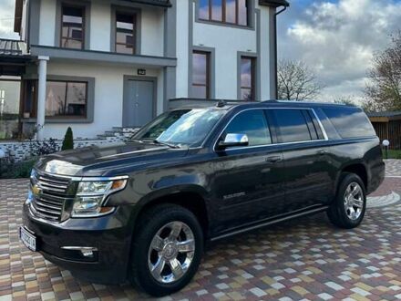 Шевроле Субурбан 2015 у Калуше на Automoto.ua Сірий Шевроле Субурбан, об'ємом двигуна 5.3 л та пробігом 151 тис. км за 34900 $, фото 1 на Automoto.ua