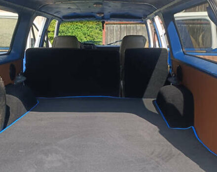 Синий Шевроле Субурбан, объемом двигателя 6.2 л и пробегом 45 тыс. км за 19000 $, фото 22 на Automoto.ua