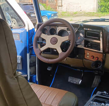 Синий Шевроле Субурбан, объемом двигателя 6.2 л и пробегом 45 тыс. км за 19000 $, фото 16 на Automoto.ua