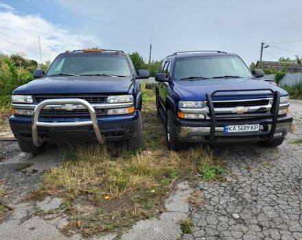 Синий Шевроле Субурбан, объемом двигателя 6 л и пробегом 380 тыс. км за 8000 $, фото 5 на Automoto.ua