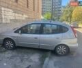 Белый Шевроле Такума, объемом двигателя 2 л и пробегом 174 тыс. км за 2000 $, фото 1 на Automoto.ua
