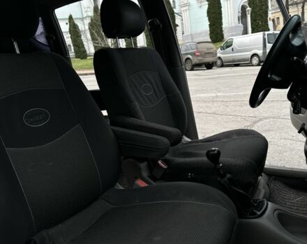 Бежевый Шевроле Такума, объемом двигателя 2 л и пробегом 191 тыс. км за 2300 $, фото 16 на Automoto.ua