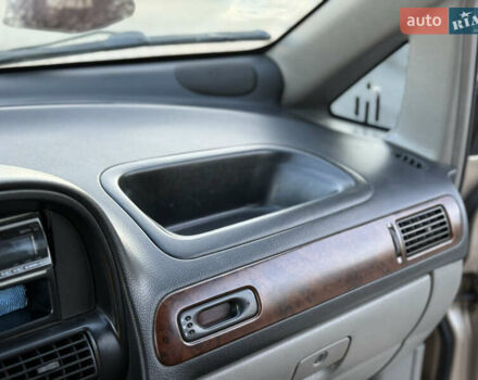 Бежевый Шевроле Такума, объемом двигателя 2 л и пробегом 132 тыс. км за 3150 $, фото 15 на Automoto.ua