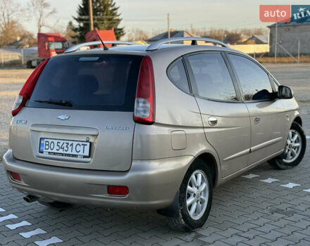 Бежевый Шевроле Такума, объемом двигателя 2 л и пробегом 132 тыс. км за 3150 $, фото 5 на Automoto.ua