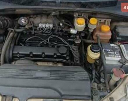 Бежевий Шевроле Такума, об'ємом двигуна 1.6 л та пробігом 377 тис. км за 2999 $, фото 5 на Automoto.ua