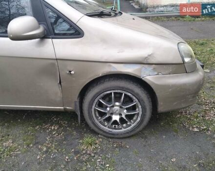 Бежевий Шевроле Такума, об'ємом двигуна 1.6 л та пробігом 387 тис. км за 2299 $, фото 4 на Automoto.ua