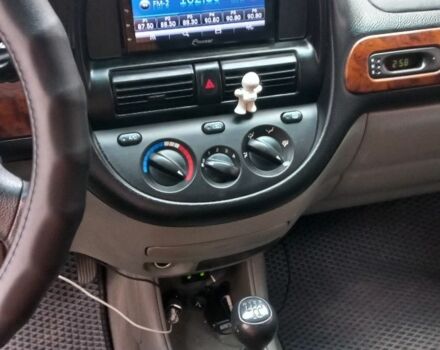 Бежевий Шевроле Такума, об'ємом двигуна 2 л та пробігом 240 тис. км за 5400 $, фото 5 на Automoto.ua