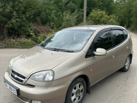 Шевроле Такума 2004 у Золотоноше на Automoto.ua Бежевий Шевроле Такума, об'ємом двигуна 1.6 л та пробігом 200 тис. км за 1899 $, фото 1 на Automoto.ua