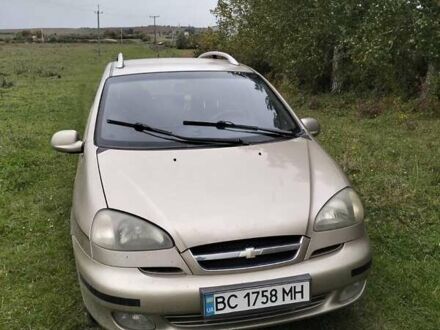 Бежевый Шевроле Такума, объемом двигателя 2 л и пробегом 350 тыс. км за 2200 $, фото 1 на Automoto.ua