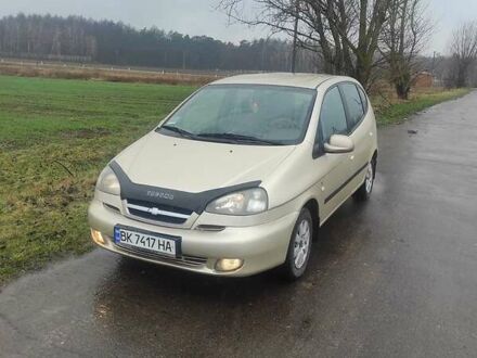 Шевроле Такума 2005 в Ровно на Automoto.ua Бежевый Шевроле Такума, объемом двигателя 1.6 л и пробегом 247 тыс. км за 2450 $, фото 1 на Automoto.ua
