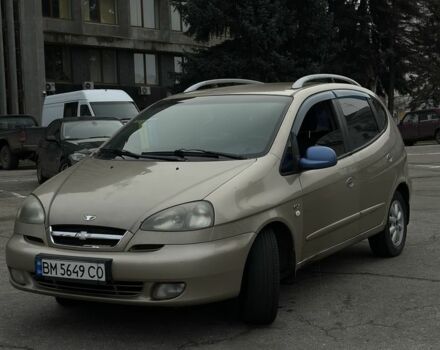 Бежевый Шевроле Такума, объемом двигателя 2 л и пробегом 191 тыс. км за 2230 $, фото 1 на Automoto.ua