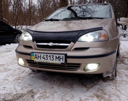 Бежевый Шевроле Такума, объемом двигателя 2 л и пробегом 123 тыс. км за 3500 $, фото 1 на Automoto.ua