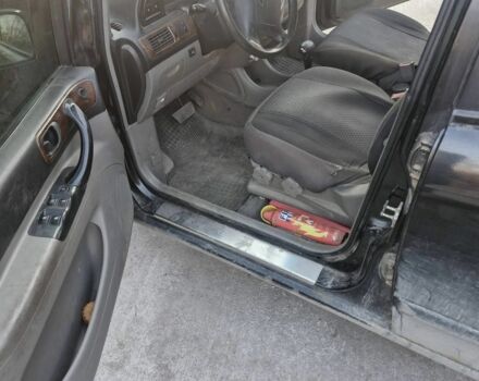 Черный Шевроле Такума, объемом двигателя 2 л и пробегом 265 тыс. км за 2650 $, фото 2 на Automoto.ua