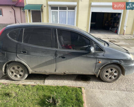 Черный Шевроле Такума, объемом двигателя 1.6 л и пробегом 328 тыс. км за 1500 $, фото 1 на Automoto.ua