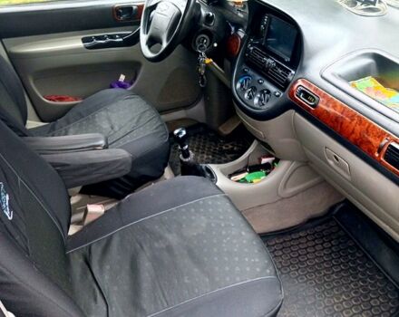 Черный Шевроле Такума, объемом двигателя 2 л и пробегом 100 тыс. км за 1750 $, фото 2 на Automoto.ua