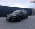 Черный Шевроле Такума, объемом двигателя 2 л и пробегом 300 тыс. км за 2450 $, фото 2 на Automoto.ua
