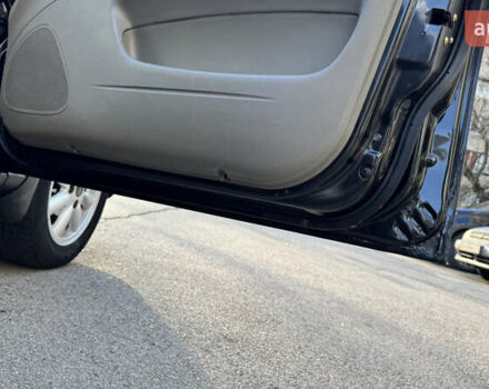 Черный Шевроле Такума, объемом двигателя 2 л и пробегом 95 тыс. км за 4250 $, фото 56 на Automoto.ua