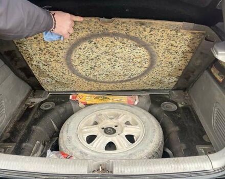 Черный Шевроле Такума, объемом двигателя 1.6 л и пробегом 206 тыс. км за 2100 $, фото 16 на Automoto.ua