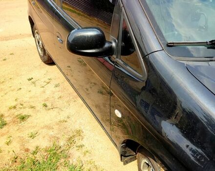 Черный Шевроле Такума, объемом двигателя 1.6 л и пробегом 250 тыс. км за 3600 $, фото 1 на Automoto.ua