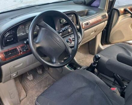 Чорний Шевроле Такума, об'ємом двигуна 2 л та пробігом 159 тис. км за 3700 $, фото 8 на Automoto.ua
