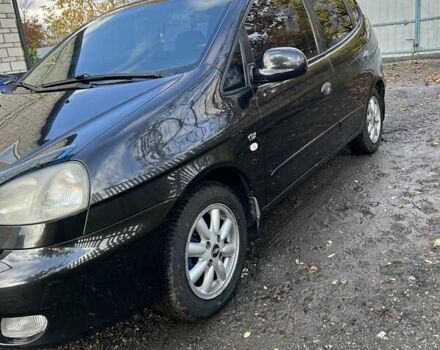 Черный Шевроле Такума, объемом двигателя 2 л и пробегом 240 тыс. км за 3200 $, фото 3 на Automoto.ua