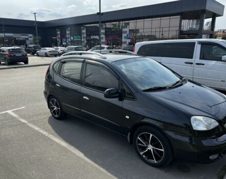 Черный Шевроле Такума, объемом двигателя 2 л и пробегом 314 тыс. км за 3050 $, фото 3 на Automoto.ua