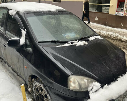 Черный Шевроле Такума, объемом двигателя 1.6 л и пробегом 336 тыс. км за 2000 $, фото 1 на Automoto.ua