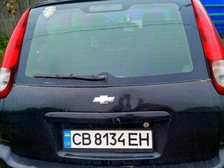 Черный Шевроле Такума, объемом двигателя 2 л и пробегом 100 тыс. км за 1750 $, фото 1 на Automoto.ua