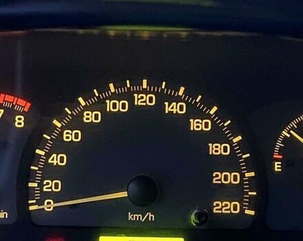 Черный Шевроле Такума, объемом двигателя 2 л и пробегом 200 тыс. км за 4600 $, фото 1 на Automoto.ua