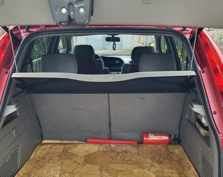 Красный Шевроле Такума, объемом двигателя 1.6 л и пробегом 143 тыс. км за 3500 $, фото 4 на Automoto.ua