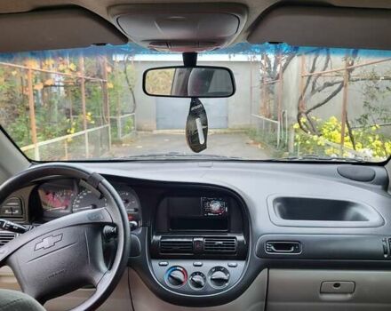 Красный Шевроле Такума, объемом двигателя 1.6 л и пробегом 143 тыс. км за 3500 $, фото 7 на Automoto.ua