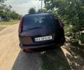 Красный Шевроле Такума, объемом двигателя 1.6 л и пробегом 414 тыс. км за 3200 $, фото 2 на Automoto.ua